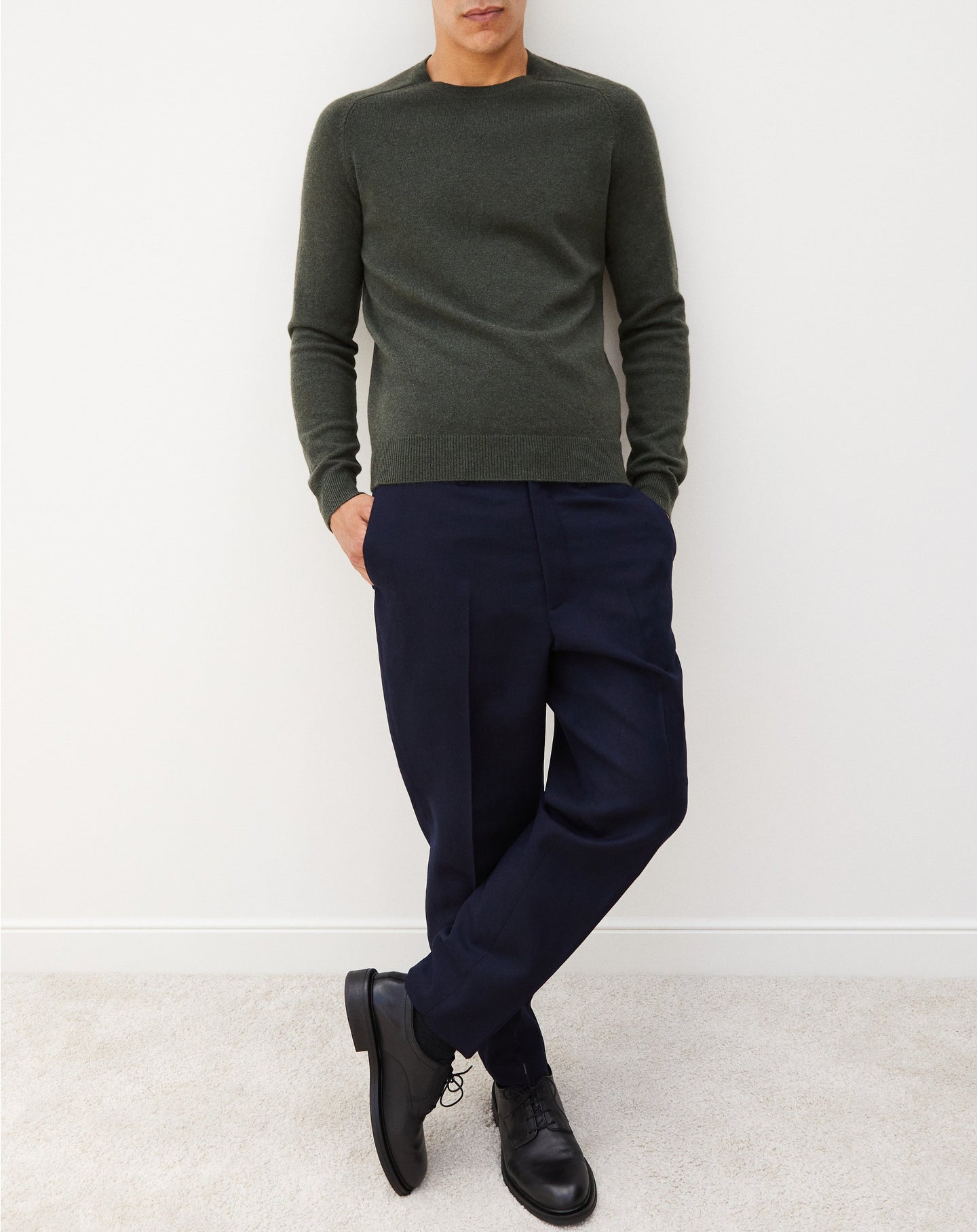 Fitted cashmere hammered armhole crew neck jumper - Oats
