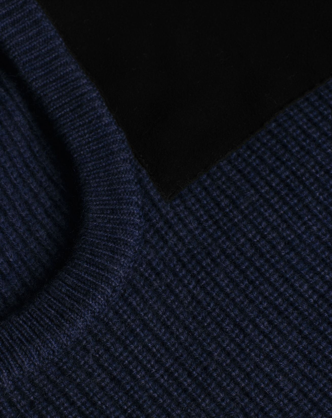 Crew-neck jumper with cashmere inserts - Navy