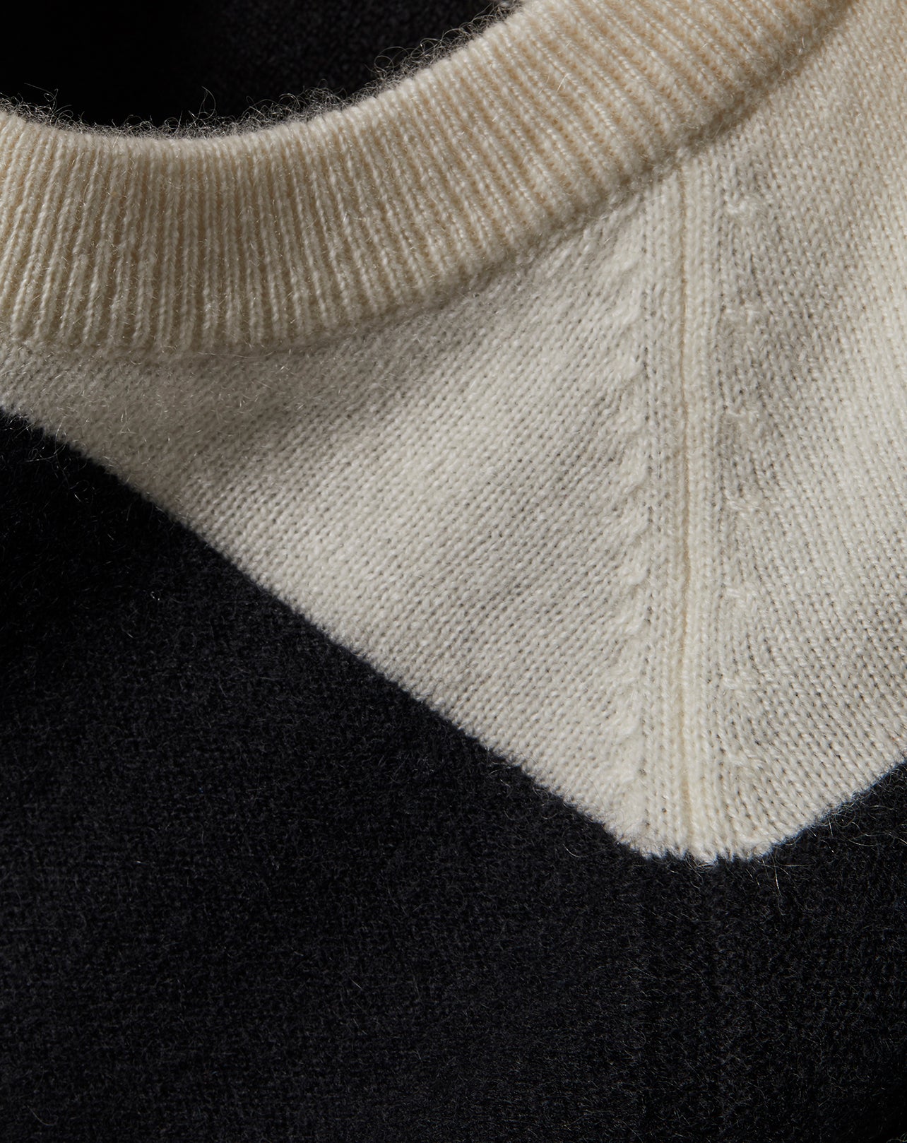 Cashmere maxi stripe crew neck jumper - Natural & Black