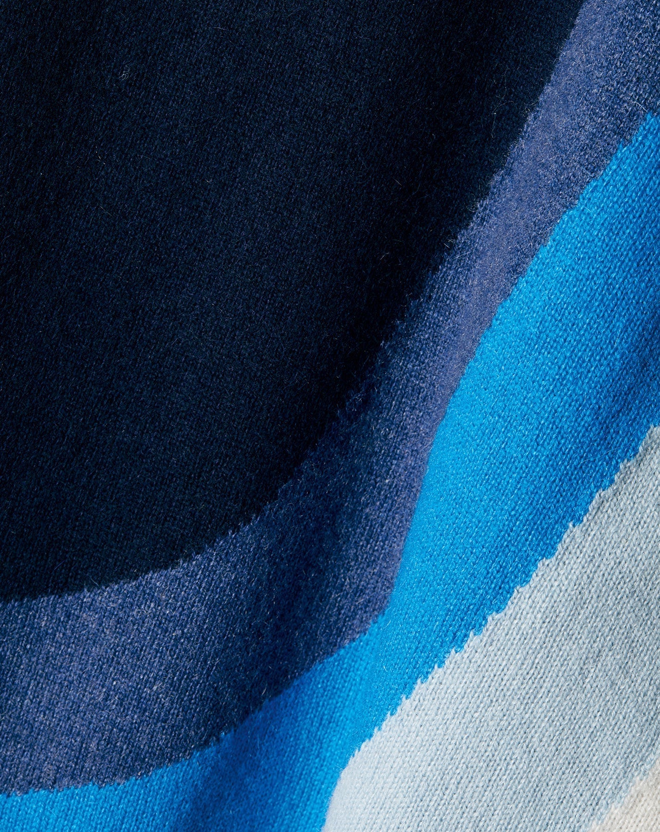 Intarsia waves cashmere choker - Navy