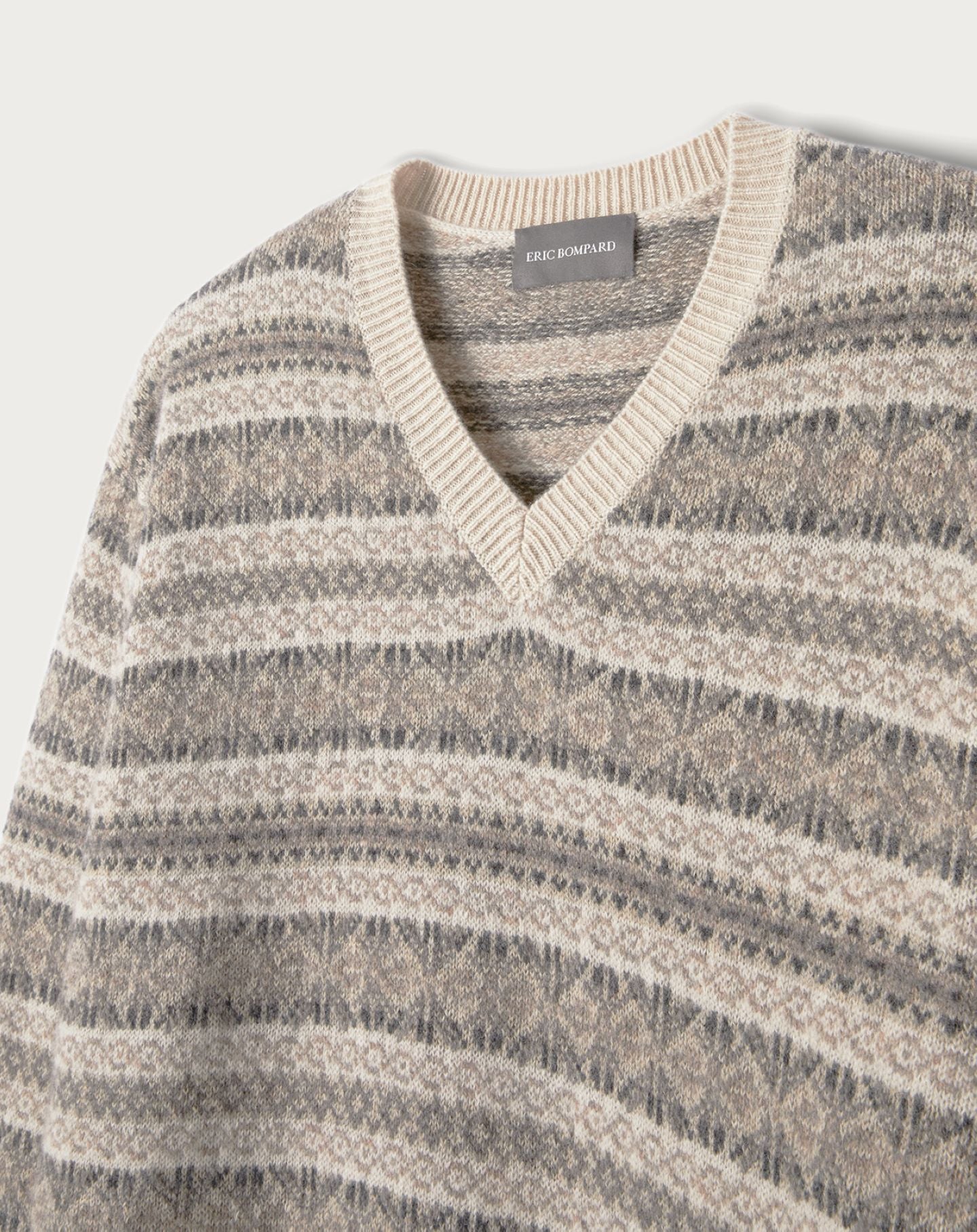 Pull V jacquard Fair Isle en cachemire - Avoine