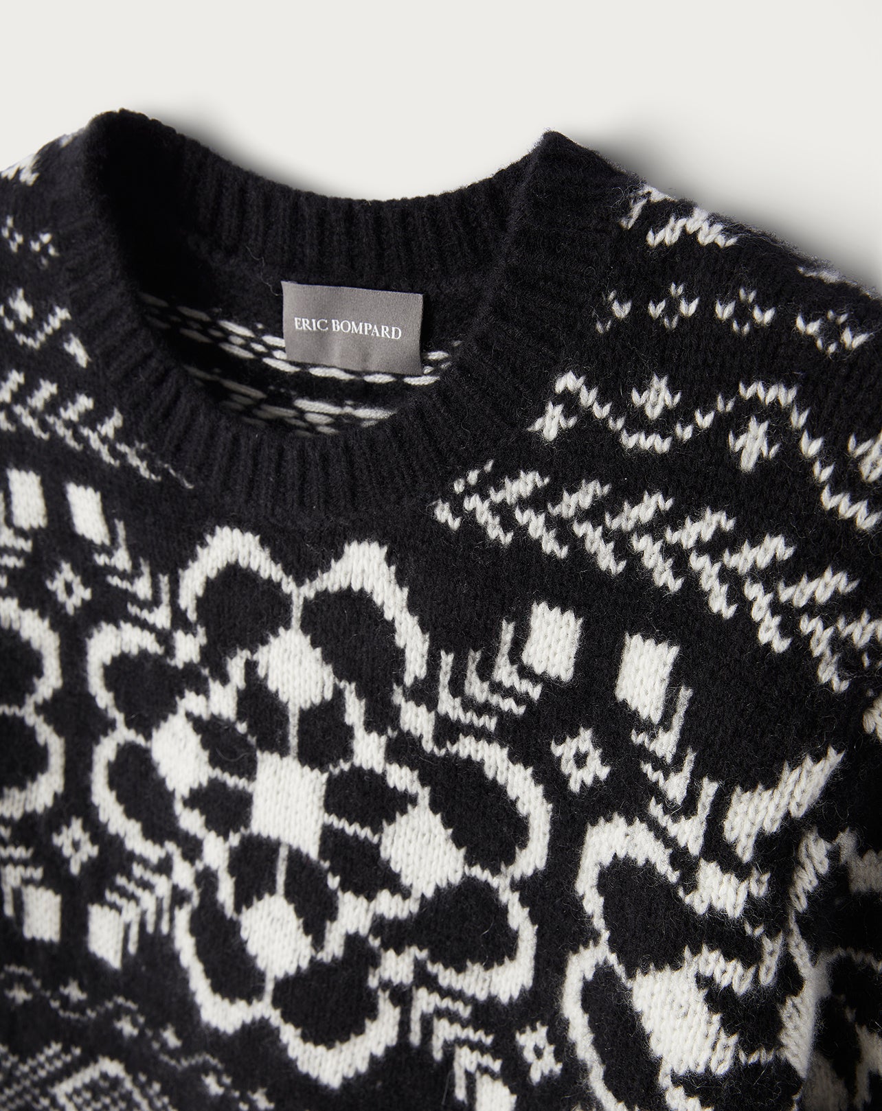 Neige cashmere jacquard choker - Black