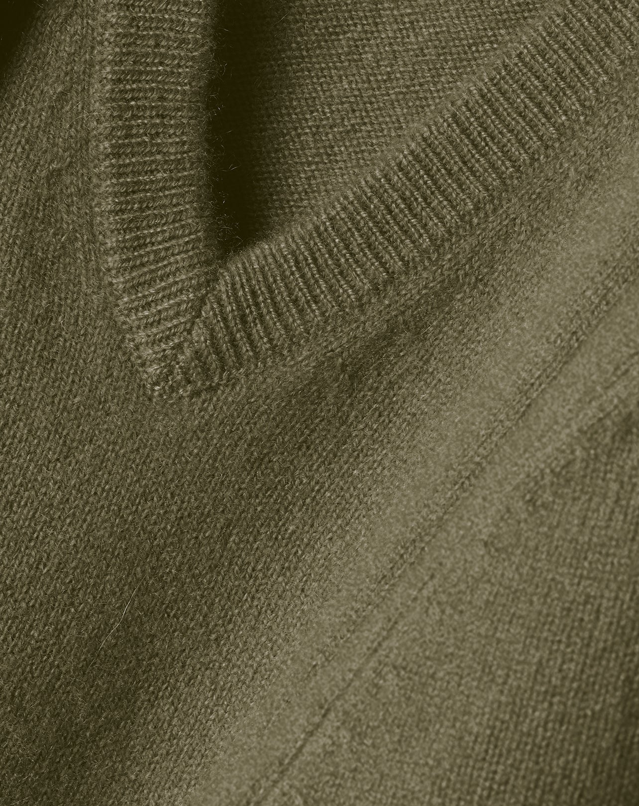 Pull V classique en cachemire - Kaki