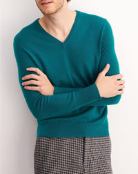 Classic cashmere V-neck jumper - Yucca