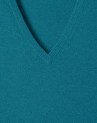 Classic cashmere V-neck jumper - Yucca
