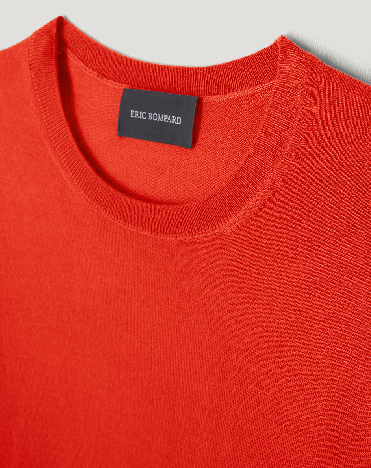 Ultra-fine cashmere crew neck jumper - Fire