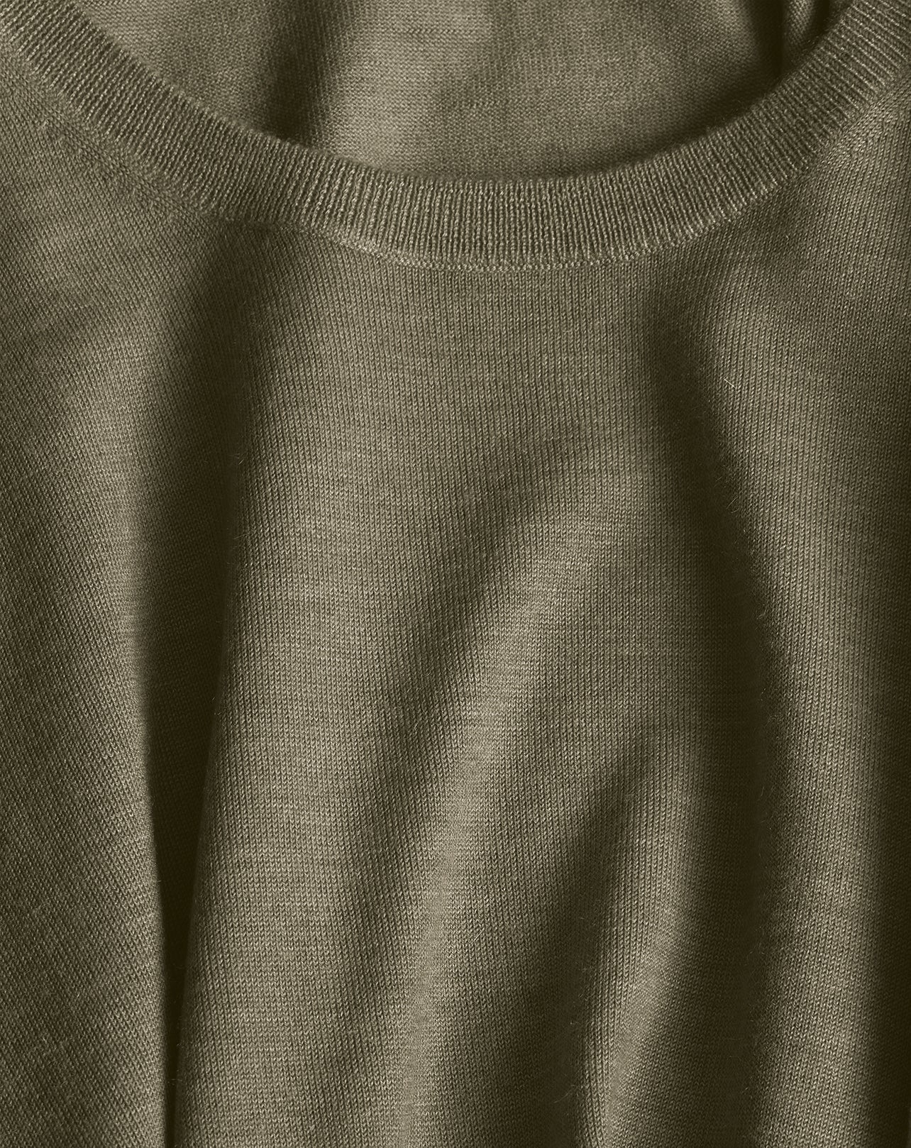 Iconic ultra-fine cashmere crew neck jumper - Khaki