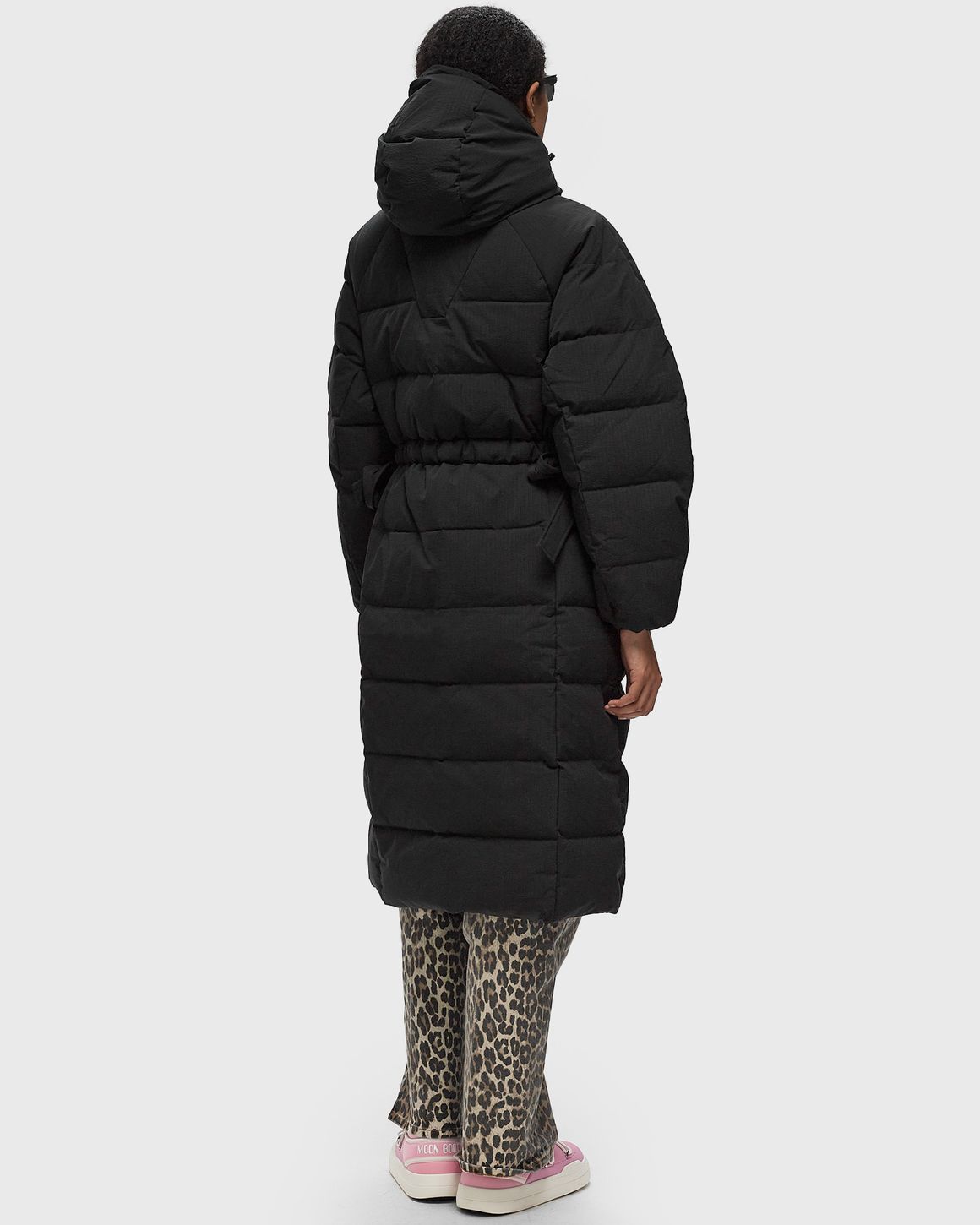 Long quilted hooded down jacket - Black