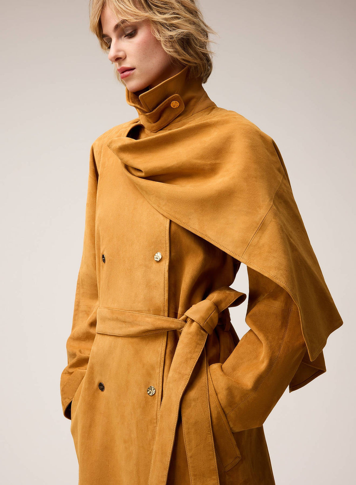 CORN SCARF DETAIL SUEDE TRENCH