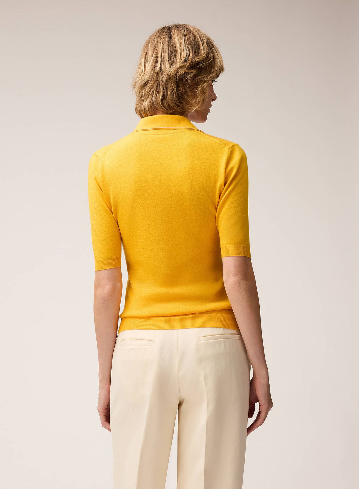 YELLOW JERSEY STITCH KNIT POLO WITH CONTRASTING STRIPE DETAIL