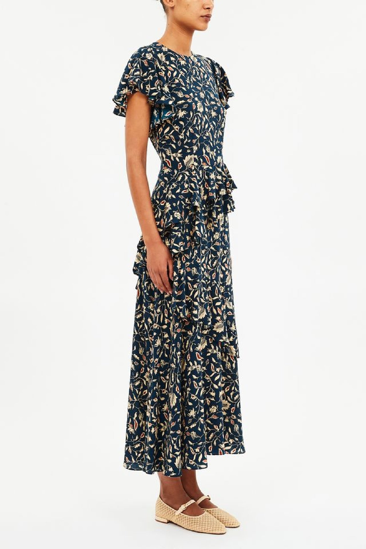 Robe midi Amaia à volants en cascade en soie - Midnight Garden