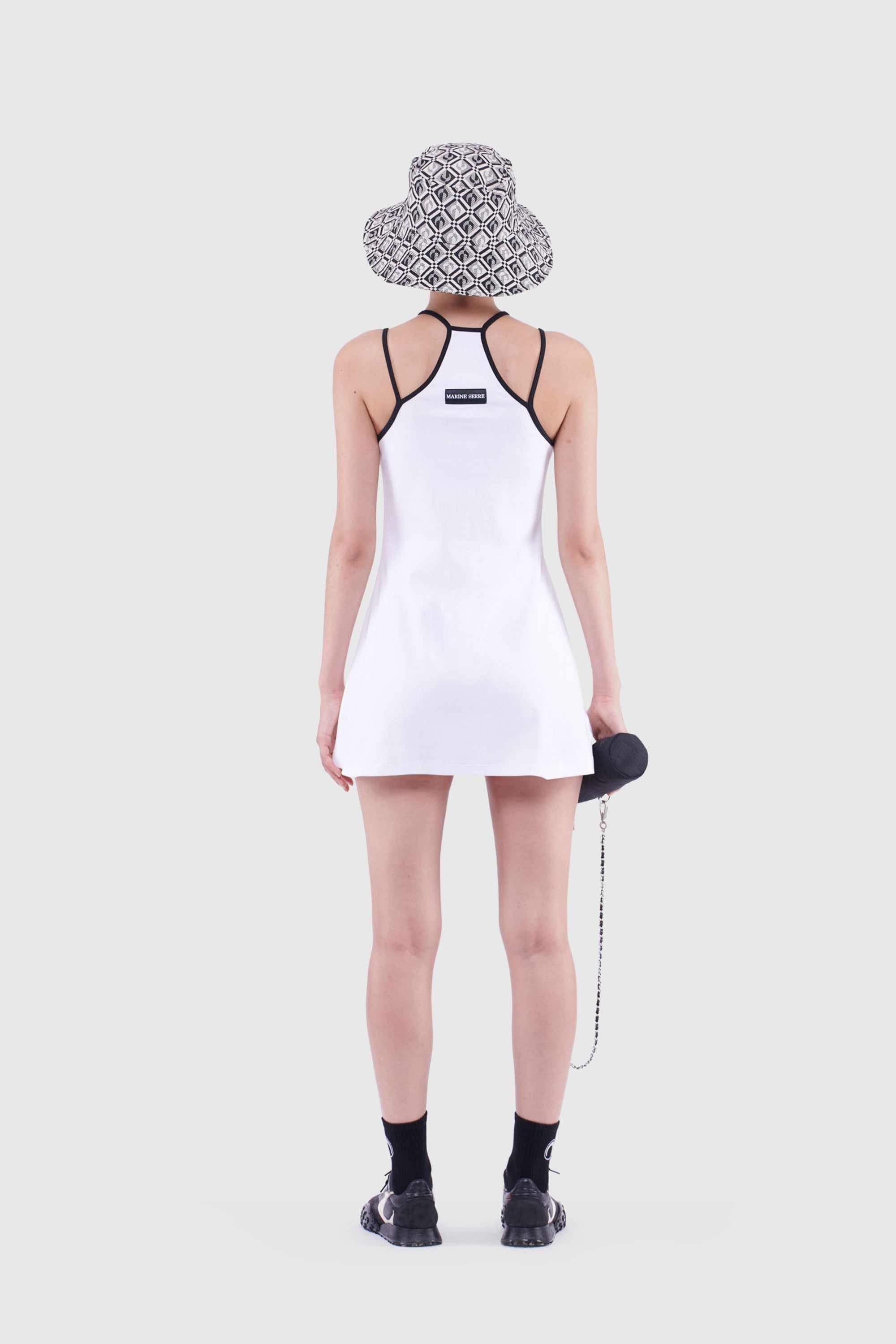 PRIX MARQUE : 65€_White Robe - White
