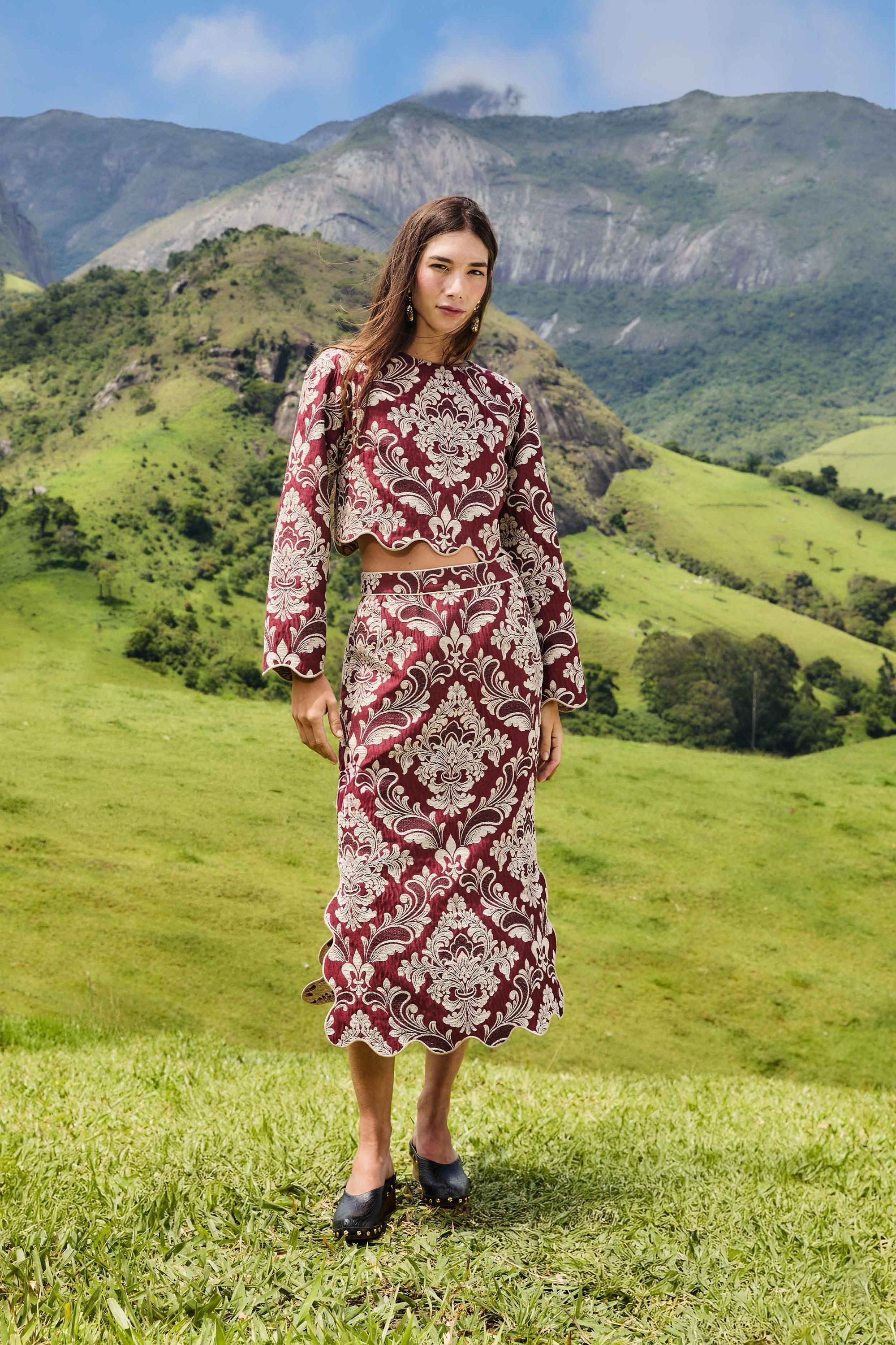 Blush Pink & Burgundy Jupe - Blush Pink & Burgundy