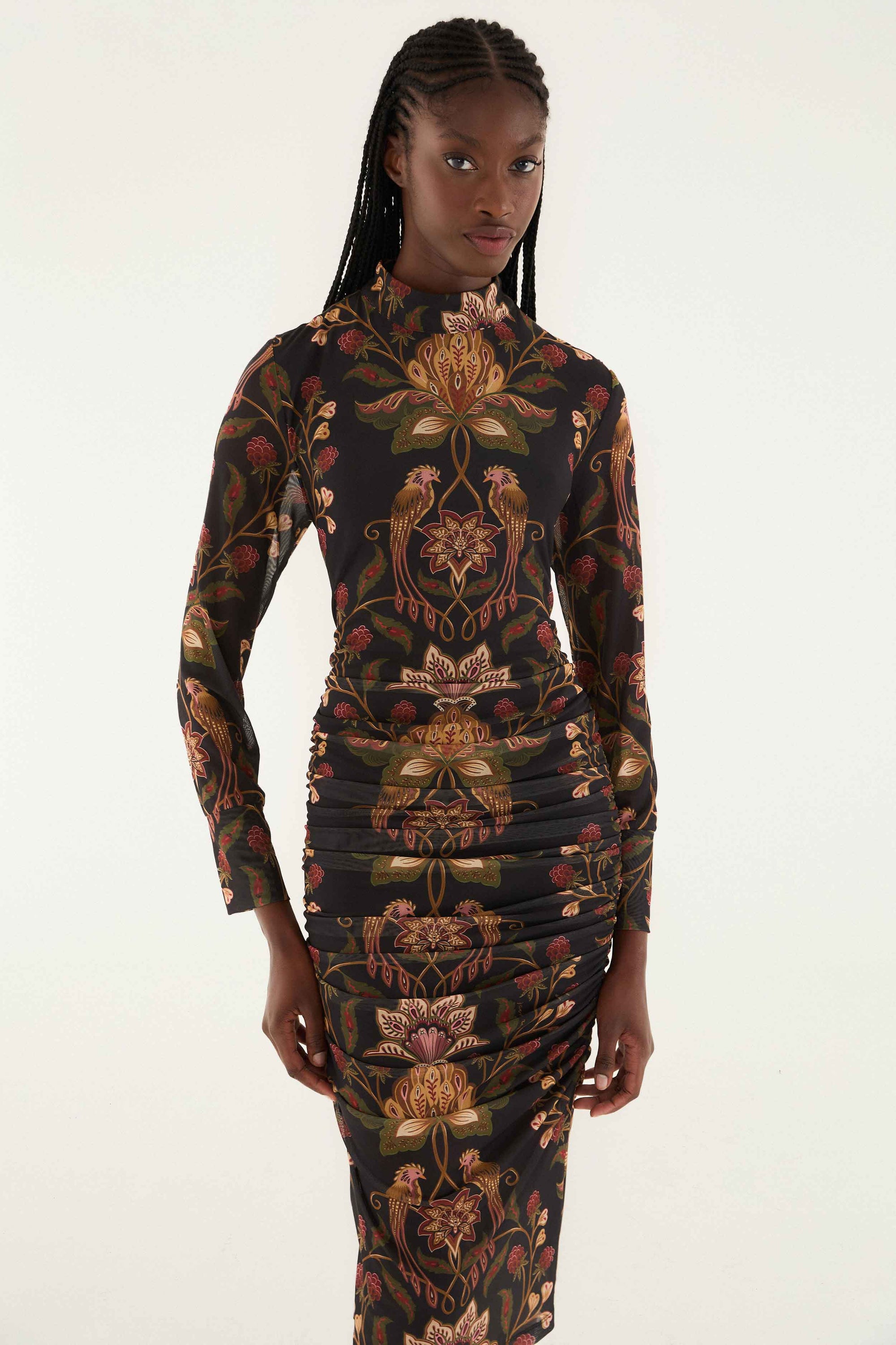 Berry Garden Black Robe midi - Berry Garden Black