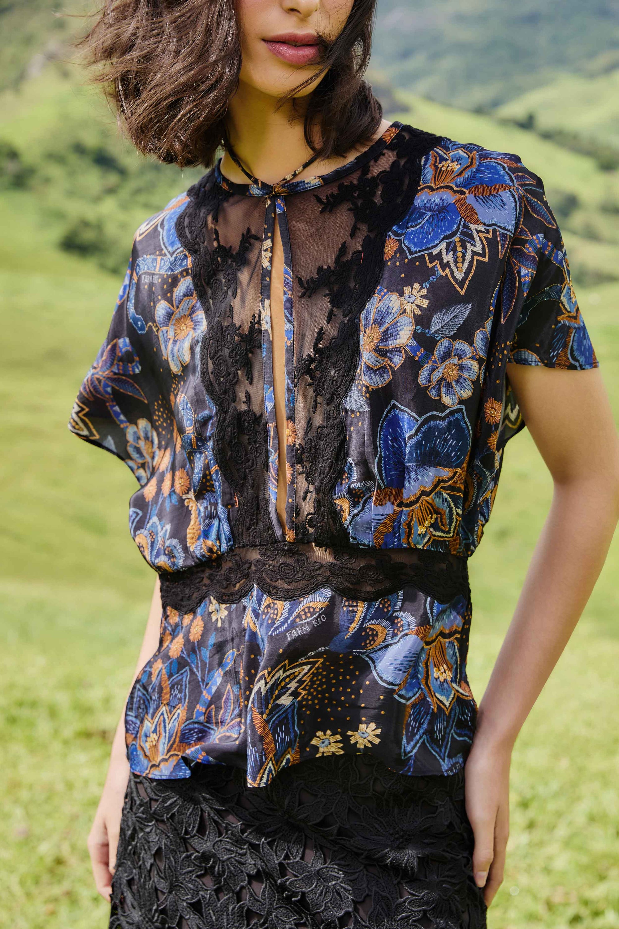 Snakes Bouquet Black Blouse - Snakes Bouquet Black
