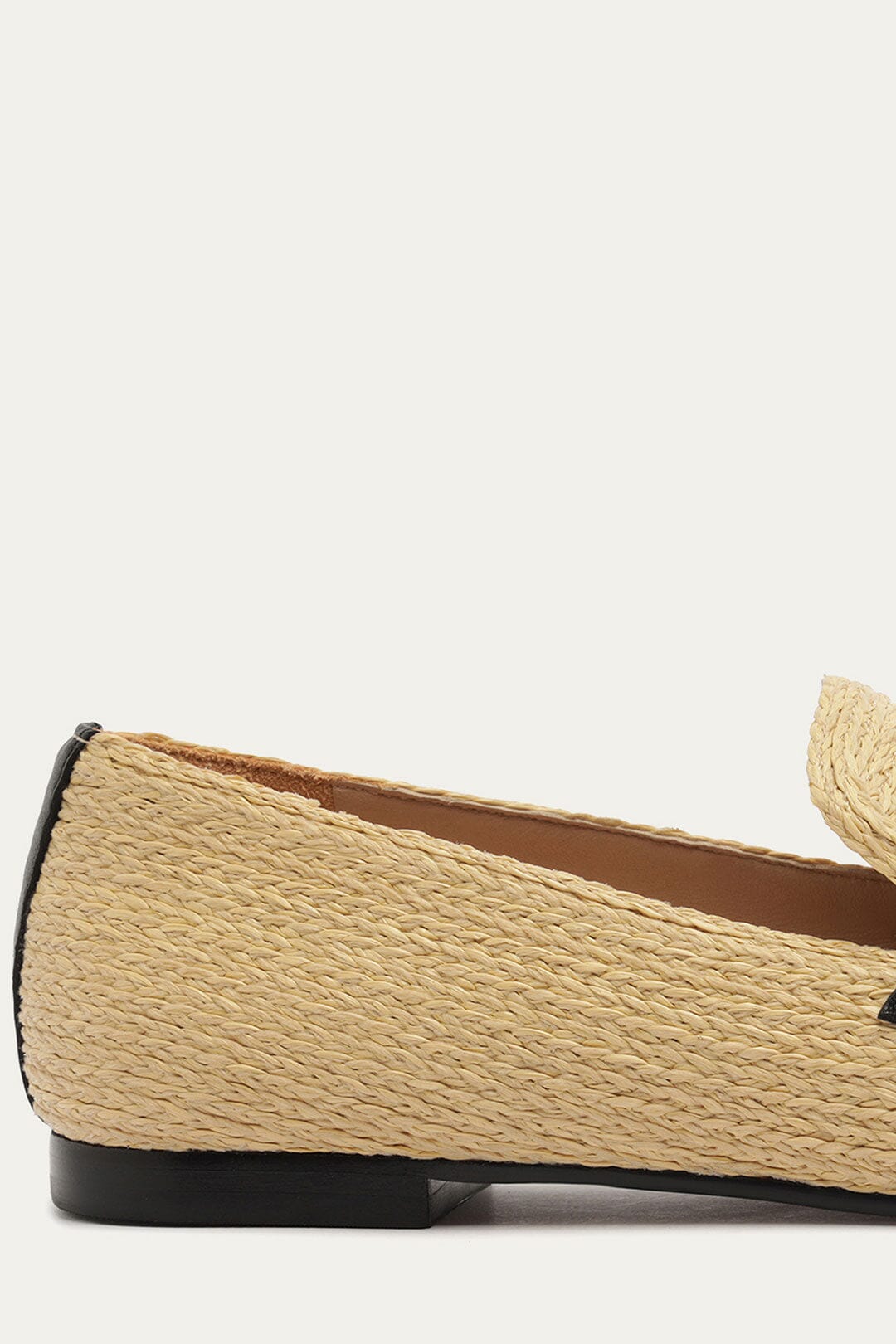 Black & Natural Mocassins - Black & Natural