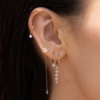 1qty RELIQUAT 450€/ QTY IN : 1-QTY OUT : 1- ST : 100% // Piercing cercle simple, 5 saphirs roses-Jaune