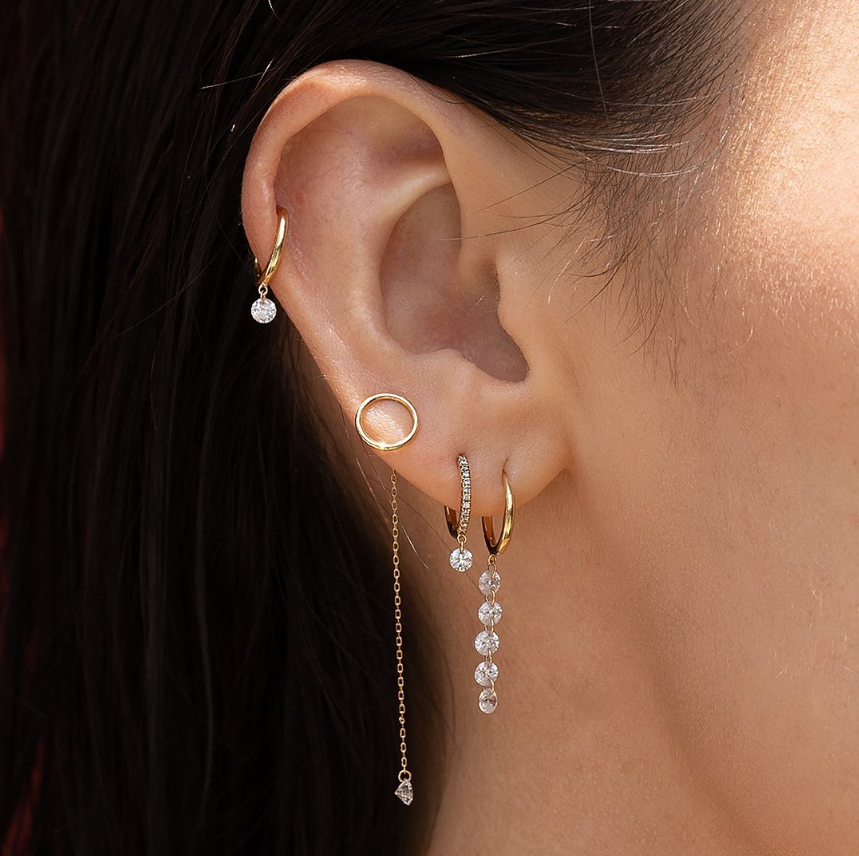 1qty RELIQUAT 450€/ QTY IN : 1-QTY OUT : 1- ST : 100% // Piercing cercle simple, 5 saphirs roses-Jaune