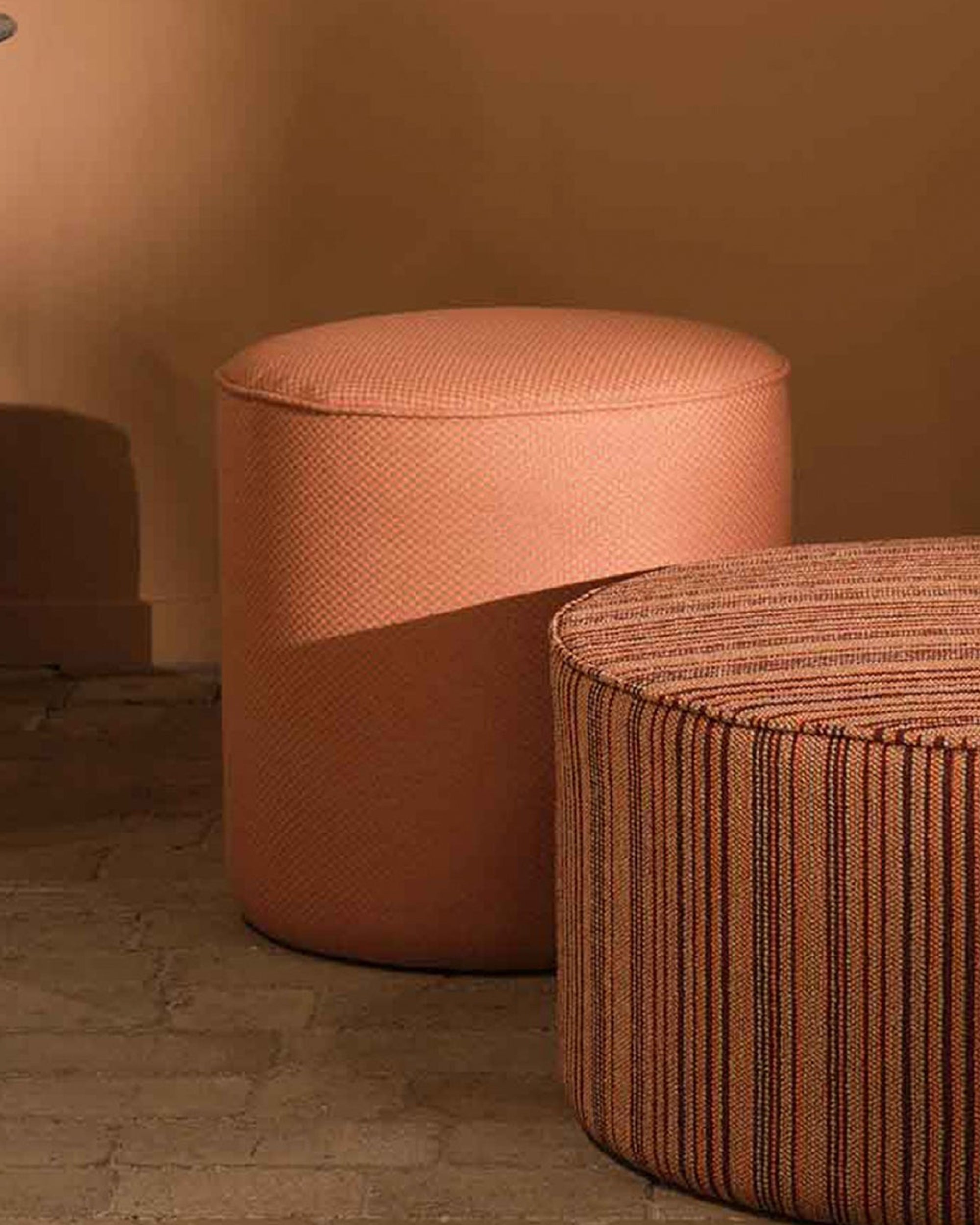 POUF CARMEN @40