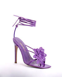 FLORA LACE UP PATENT