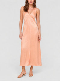 Robe nuisette contemporaine en soie - Pesco