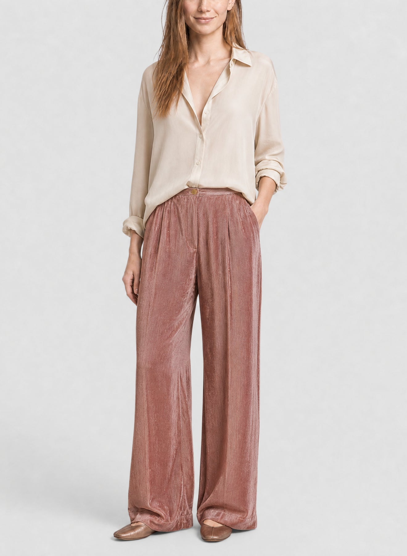 Pantalon taille basse en velours fluide - Poudre