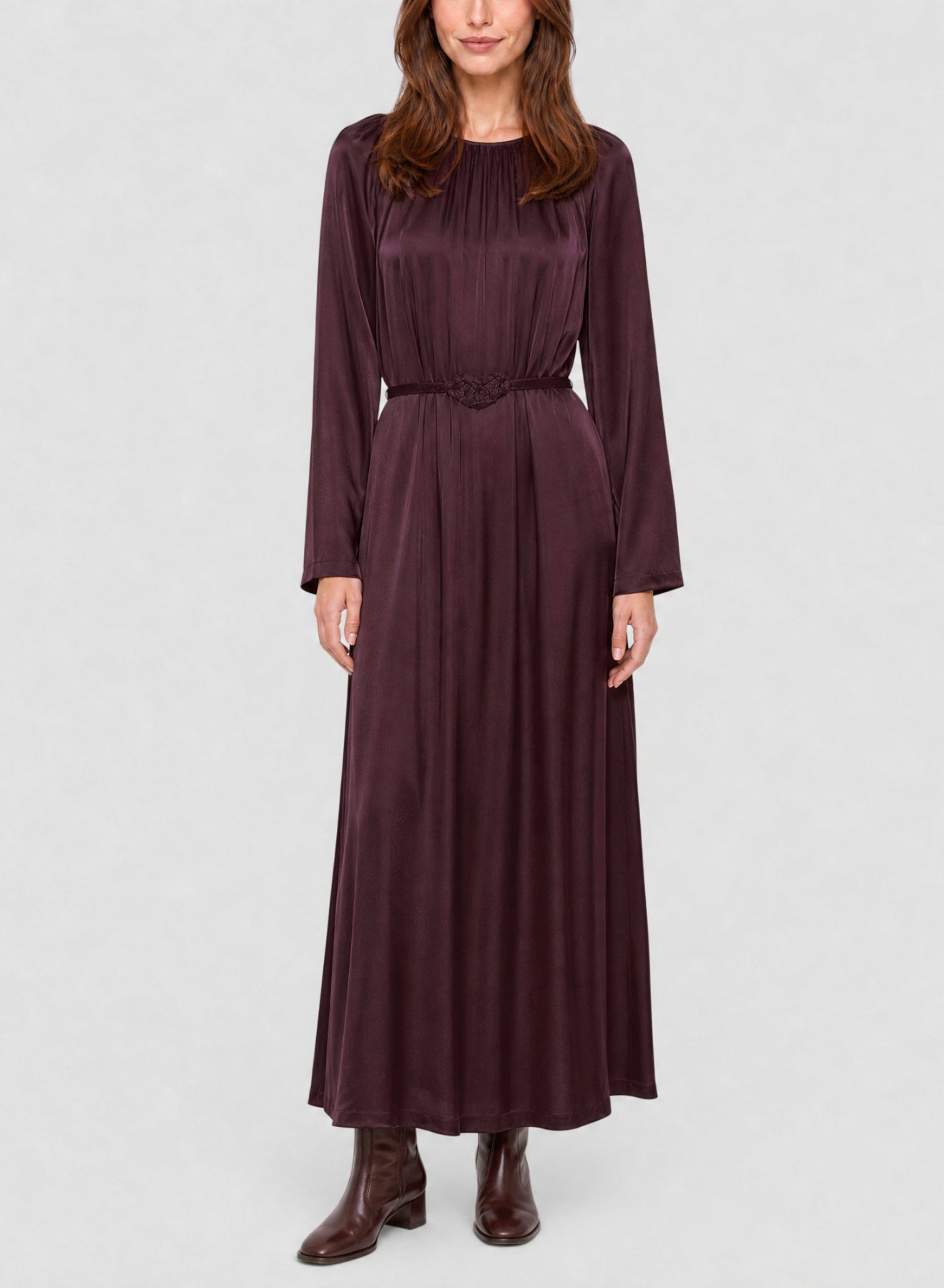 Robe longue en soie avec ceinture - Chocolat Noir