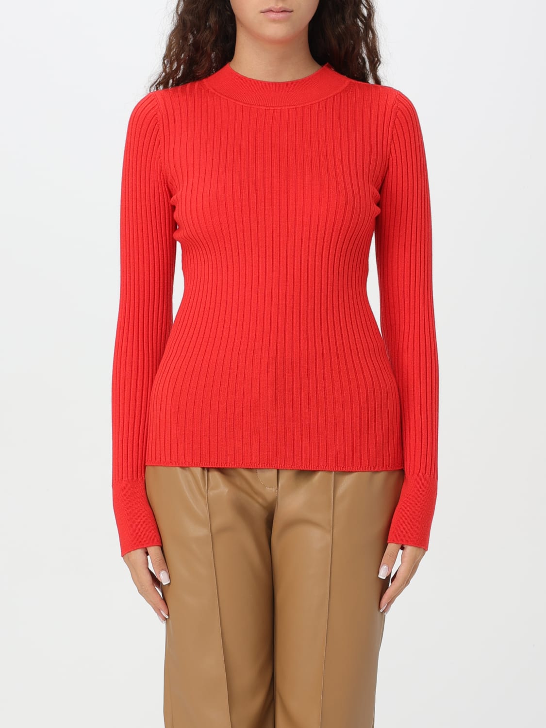 KNITWEAR
