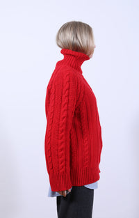 KNITWEAR