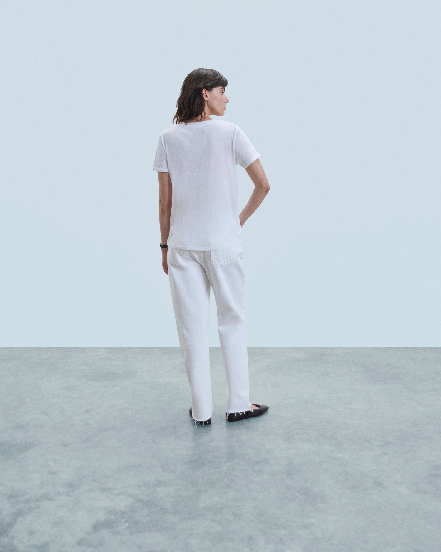 V-neck T-shirt - White