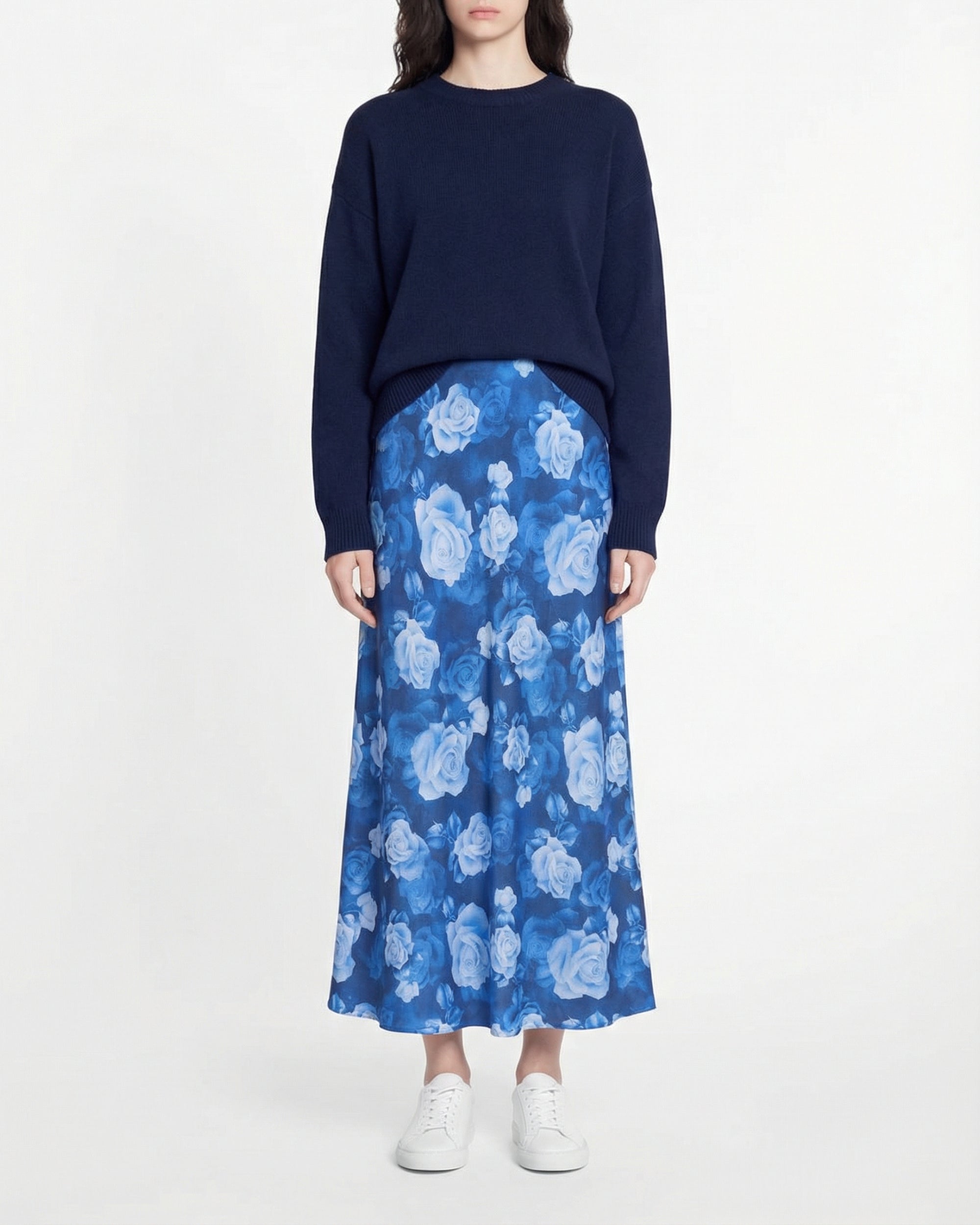 Vicky midi skirt in silk - Romantic Roses Blue