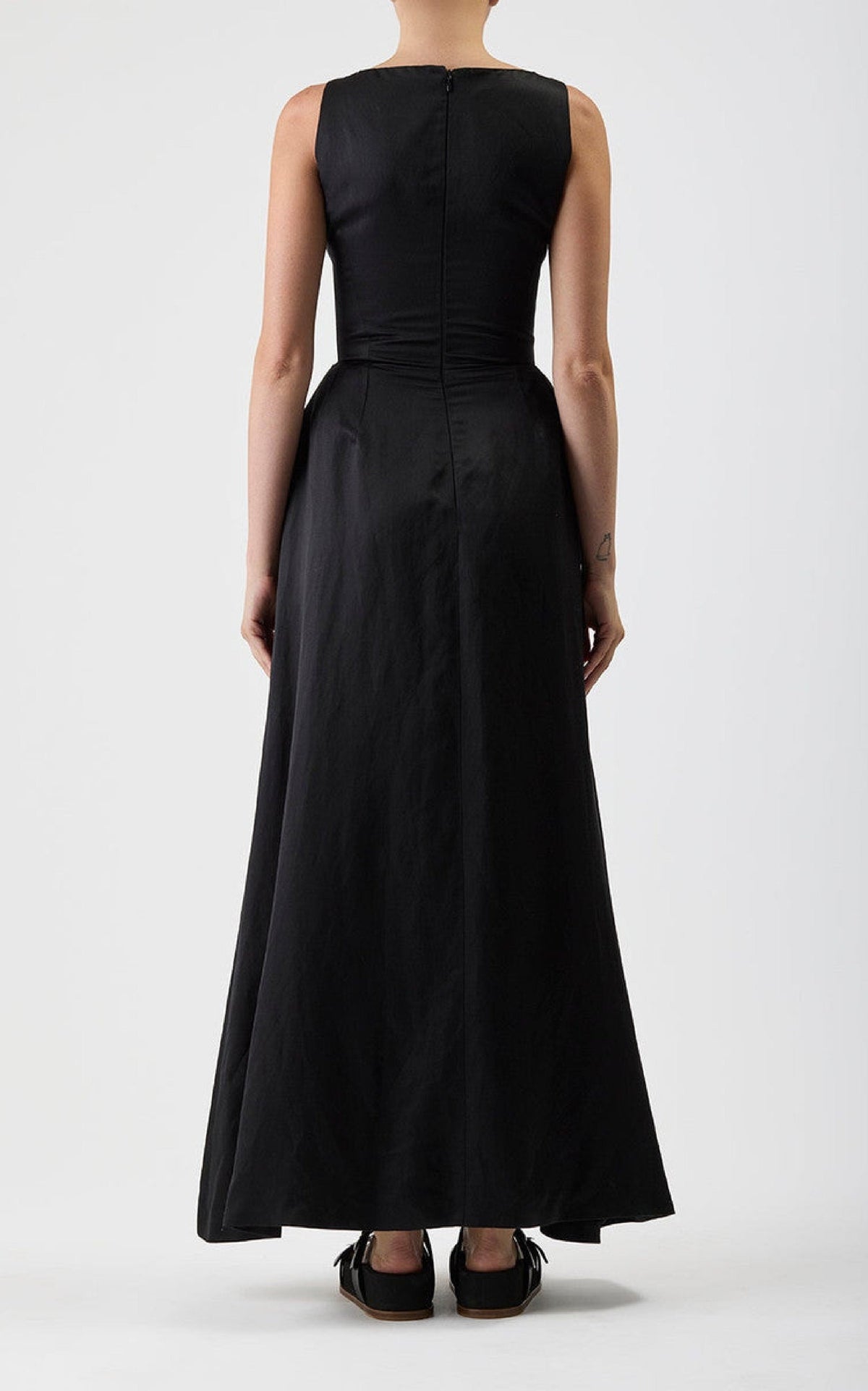 Sven Dress en noir soie lin satin