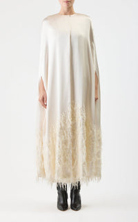 Pauli Cape en ivoire fil coupe duchesse satin