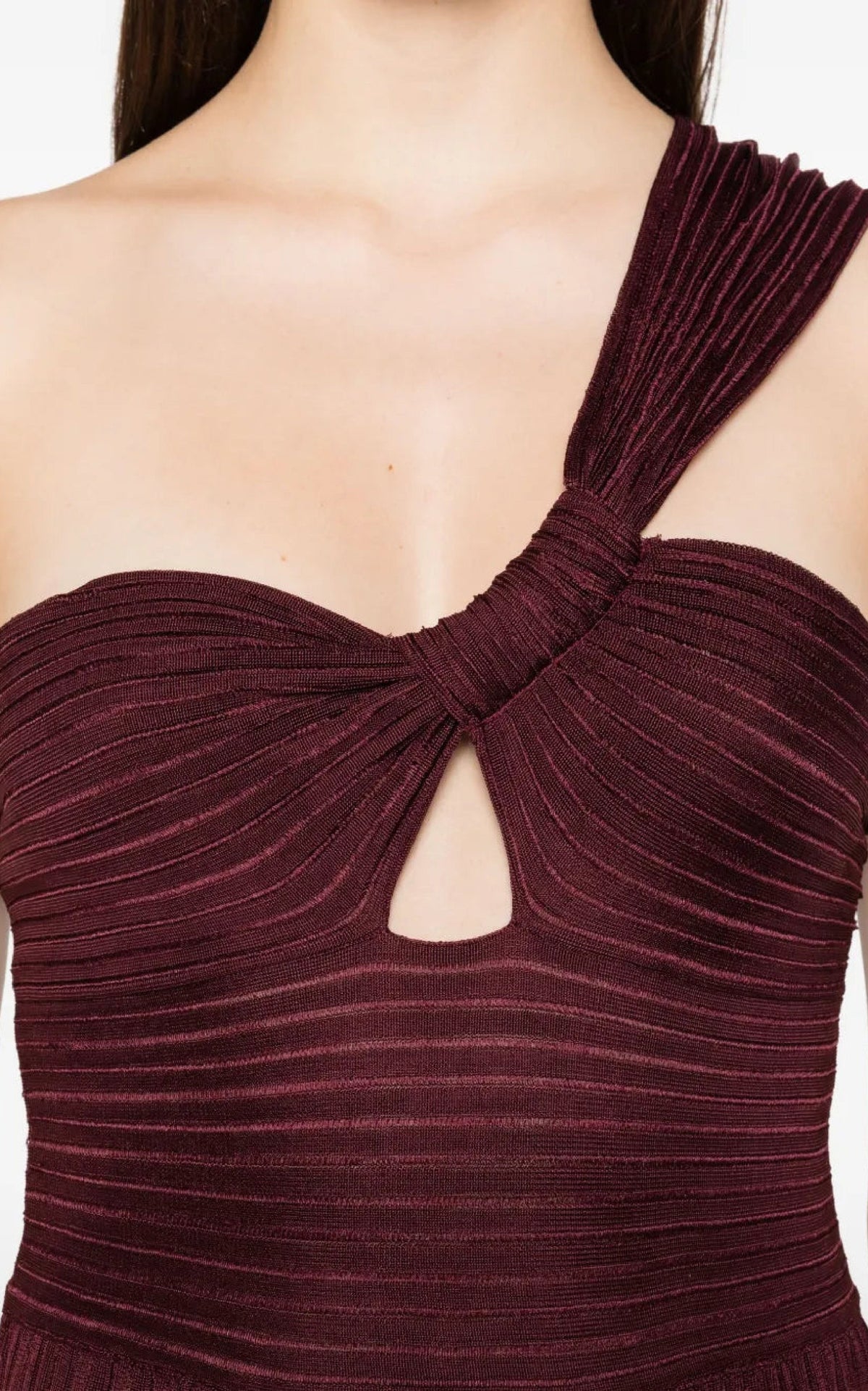 Altura Dress en bordeaux profond trama