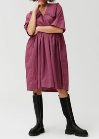 Robe oversize à col volanté - Carmine Rose