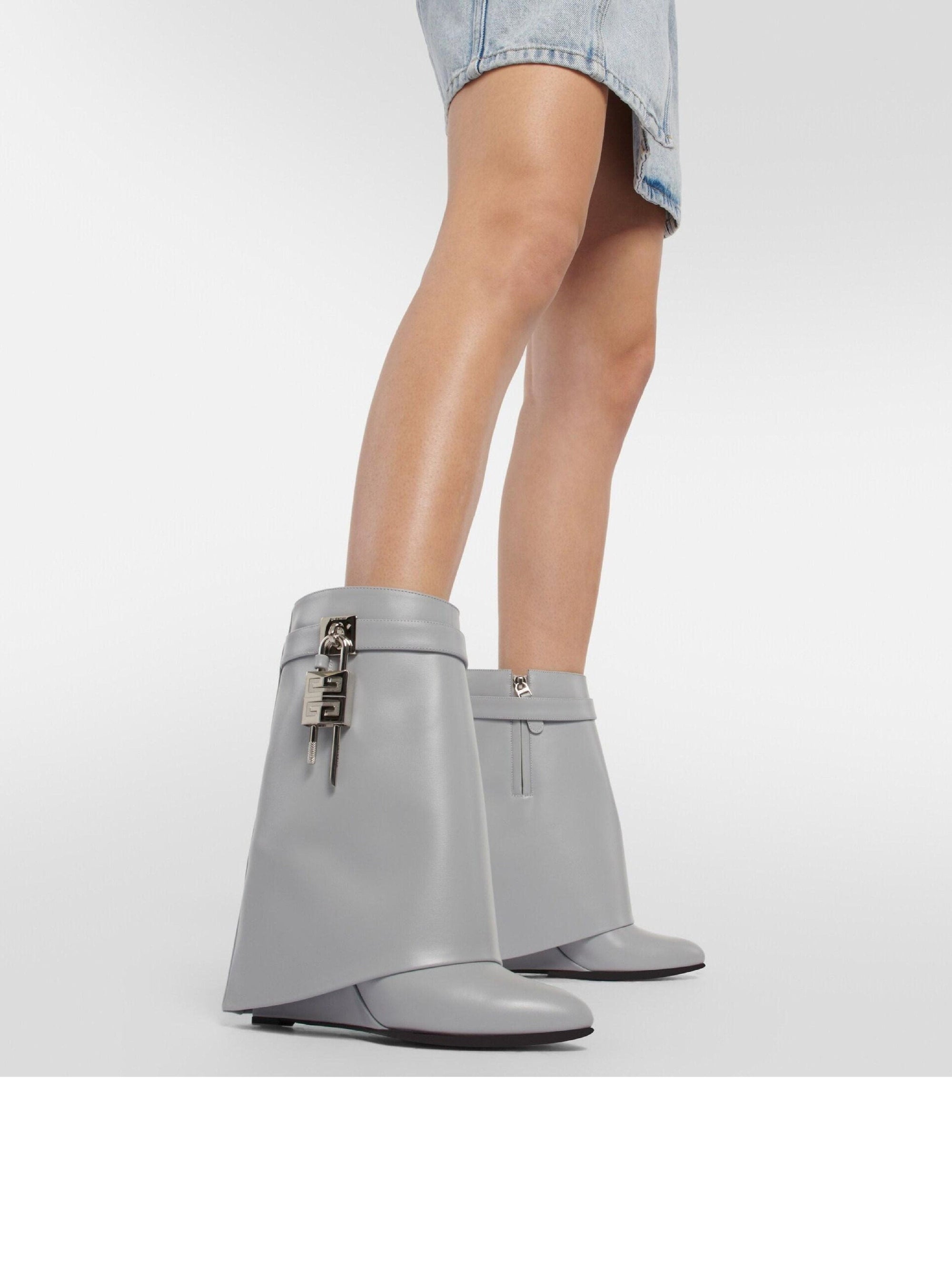 SHARK LOCK ANKLE BOOTS 90MM