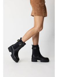 VOYOU CHELSEA BOOTS