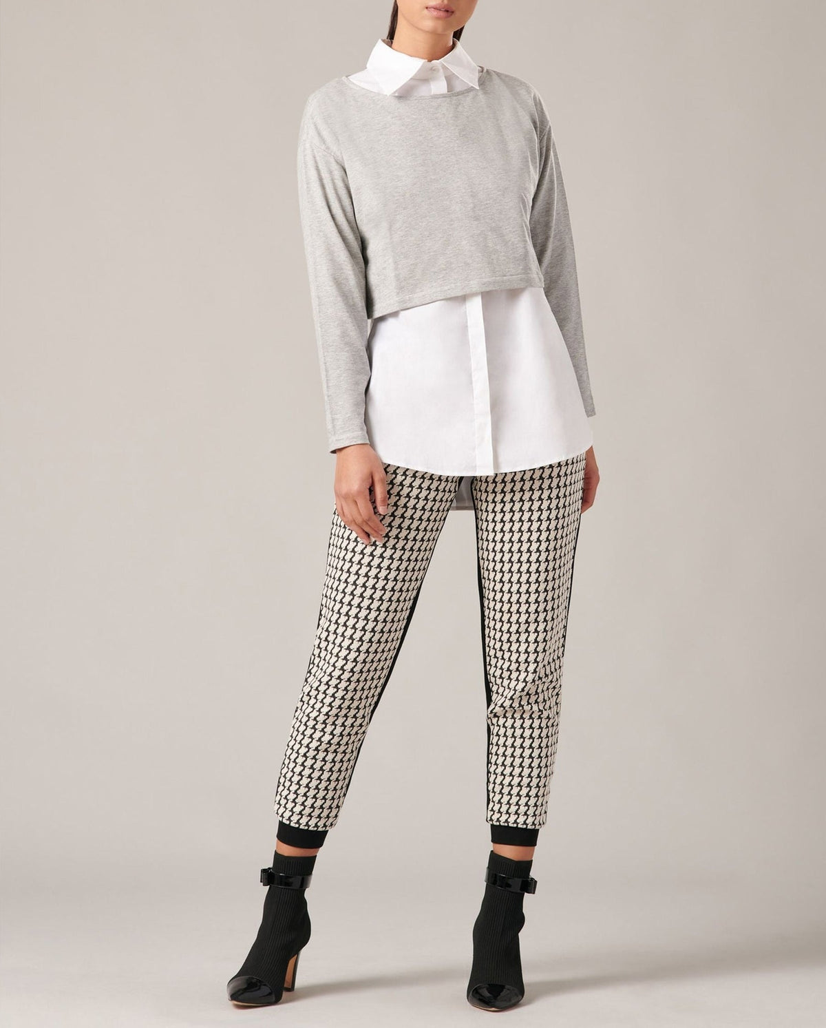 Pull court Danae - Vapor Smoke