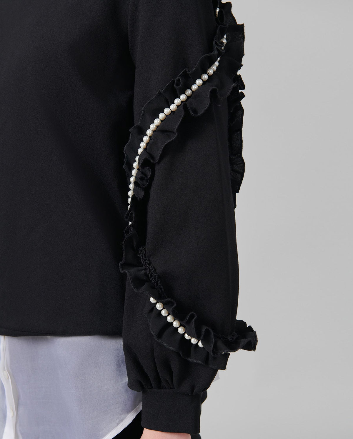 Pull Racilia à volants - Black
