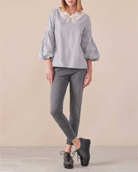 Blouse Lilas en dentelle à manches ballons - Black & White