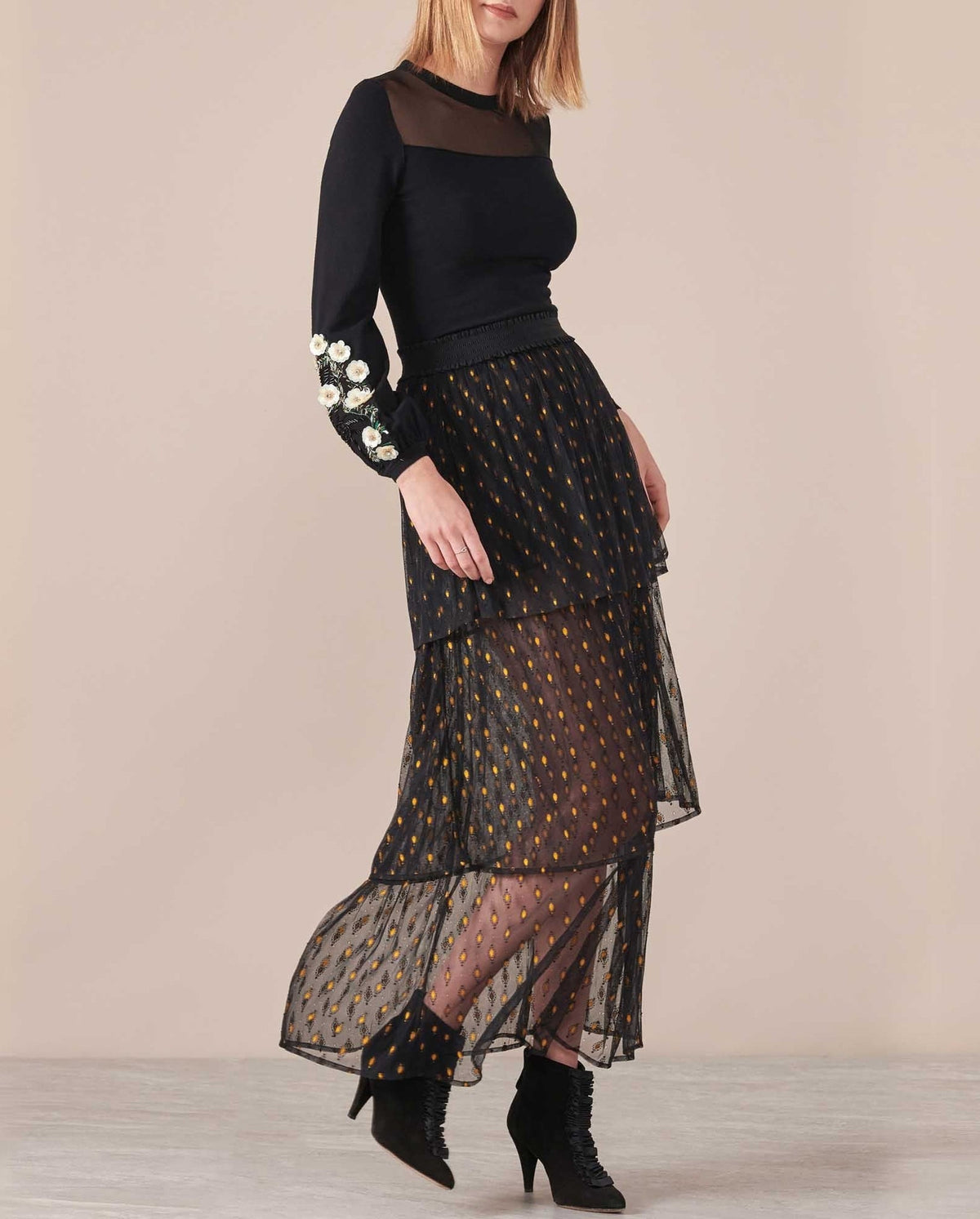 Pull Liwi à détails brodés - Black