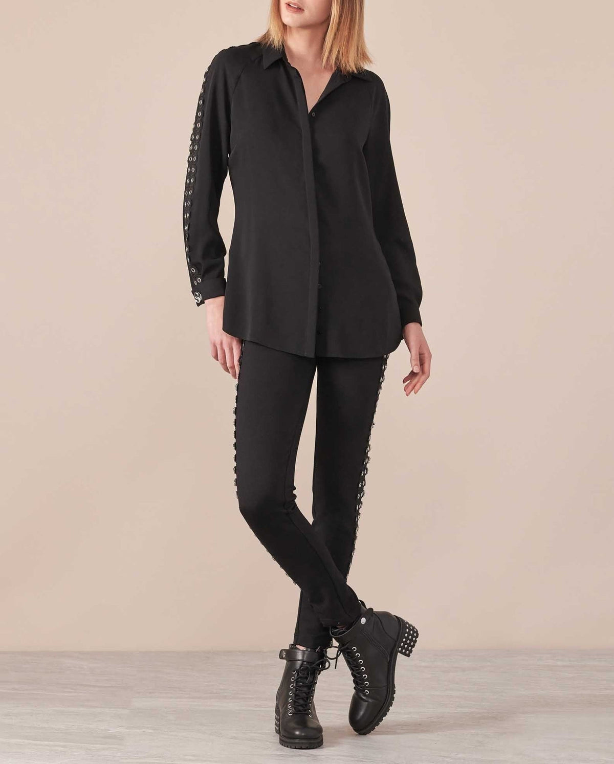 Chemise Lutine en dentelle - Black
