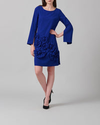 Robe Lavonna avec fleurs tricotées - Ultrablue