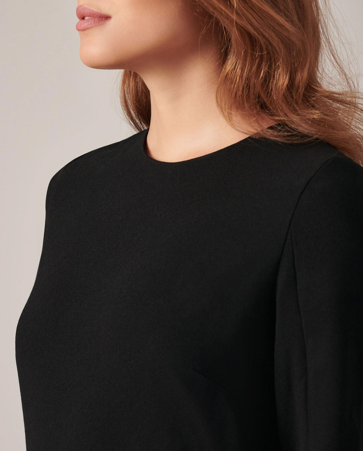 Robe Laurier à col rond - Black