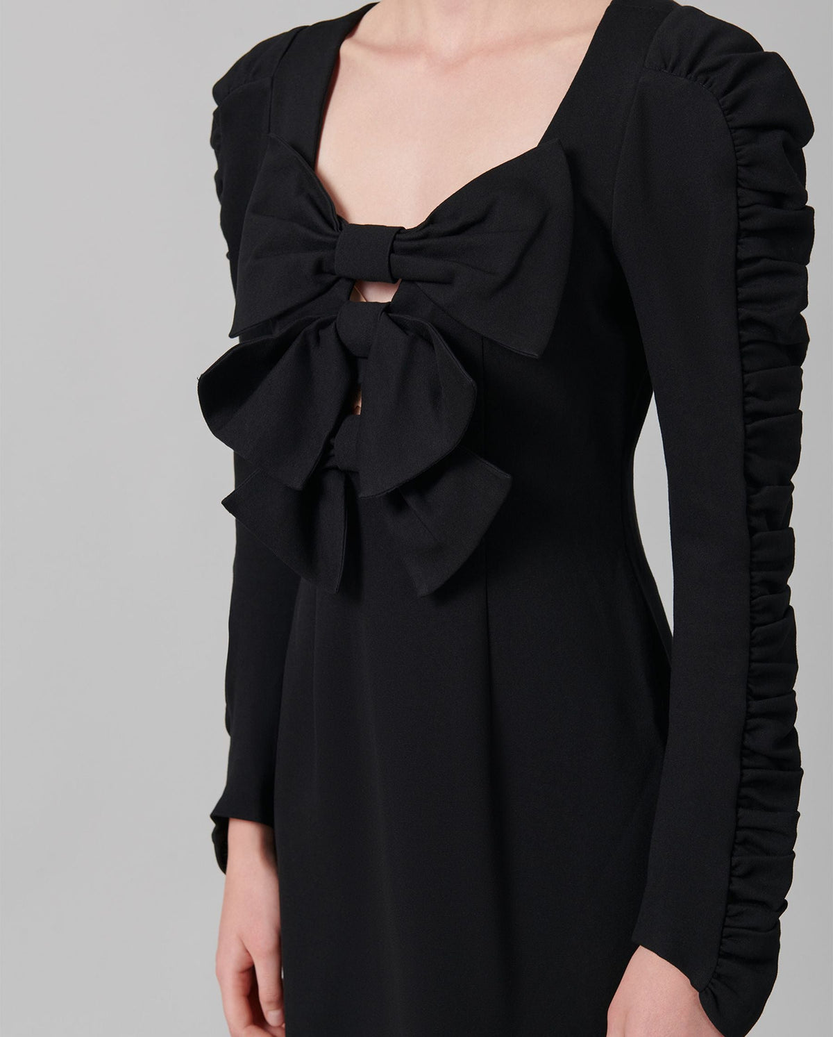 Robe Symphonie - Black