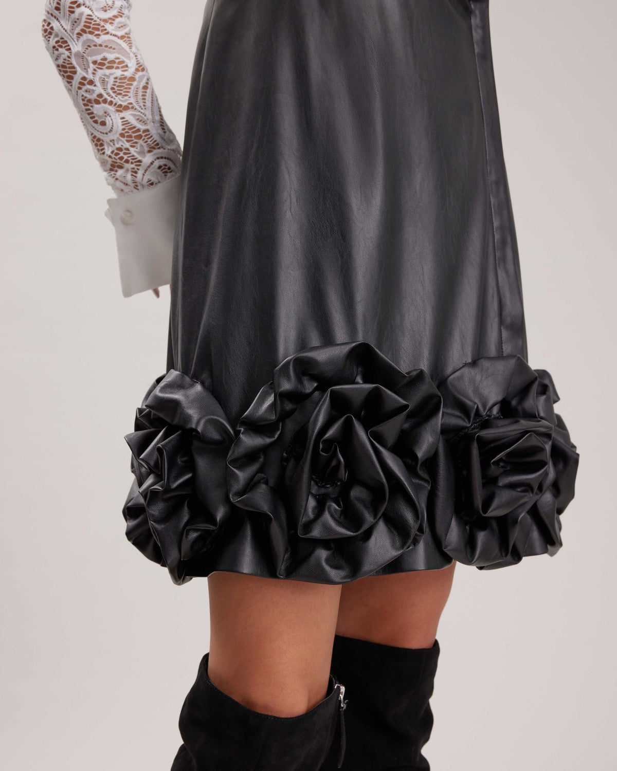 Robe Consuela en similicuir - Black