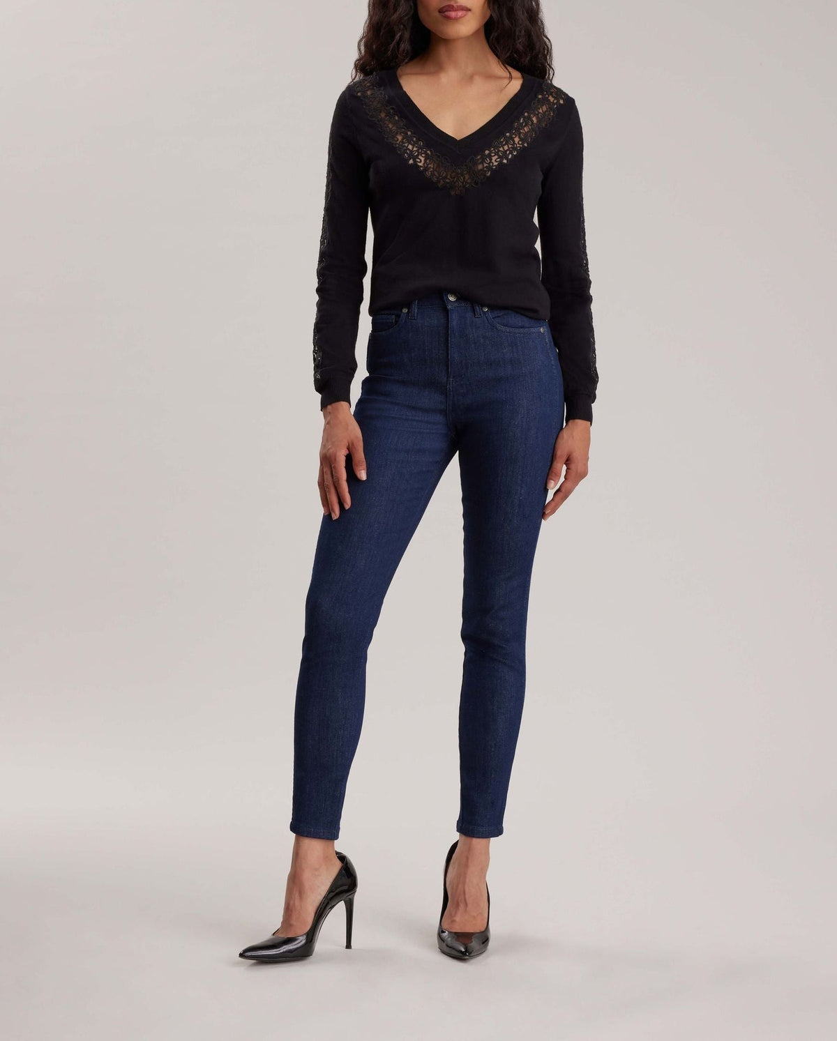 Pull Edmée en tricot ample à dentelle - Black