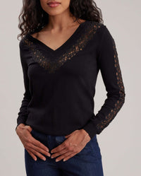 Pull Edmée en tricot ample à dentelle - Black