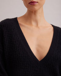 Robe Academy en laine à détails brodés - Black