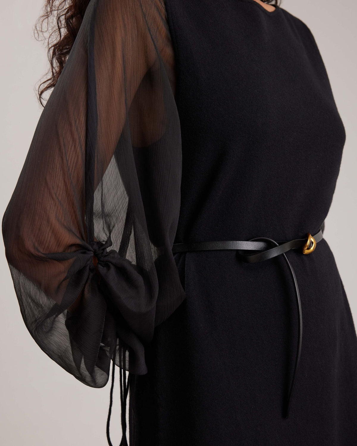 Robe Rachel  - Black